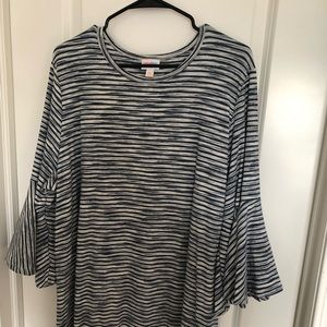 NWOT 3xl blue and white Lularoe Maurine dress